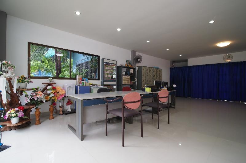 Hotel Oyo 1003 Naklua House