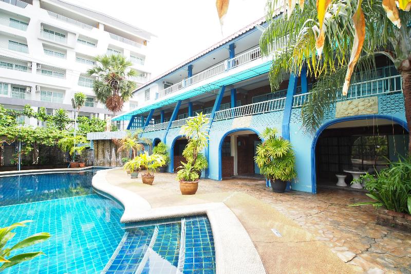 Hotel Oyo 1003 Naklua House