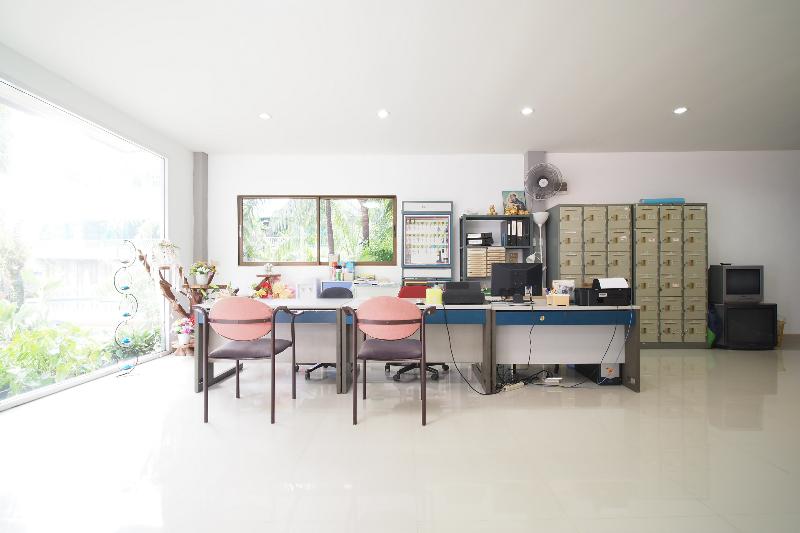 Hotel Oyo 1003 Naklua House