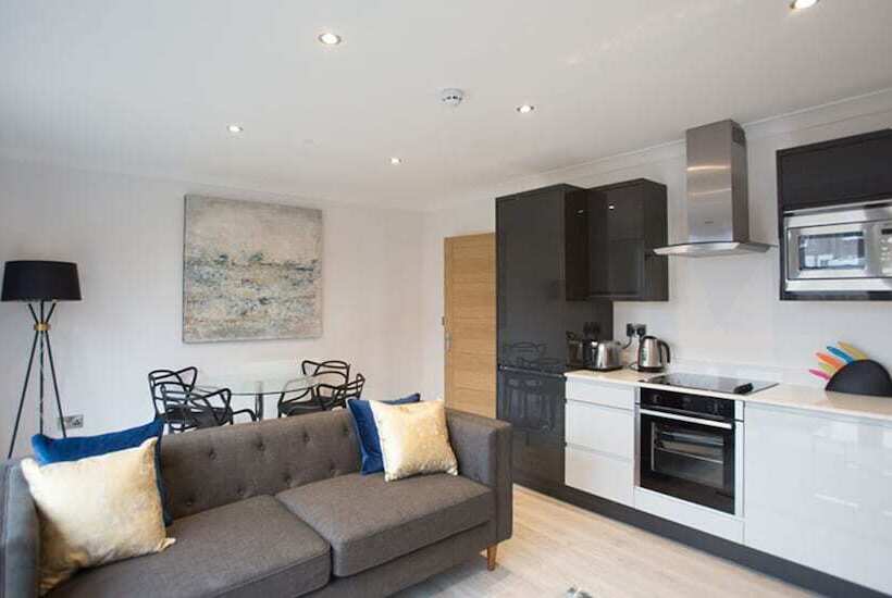 The Stables, Chester Luxury Apartments By Polkastays