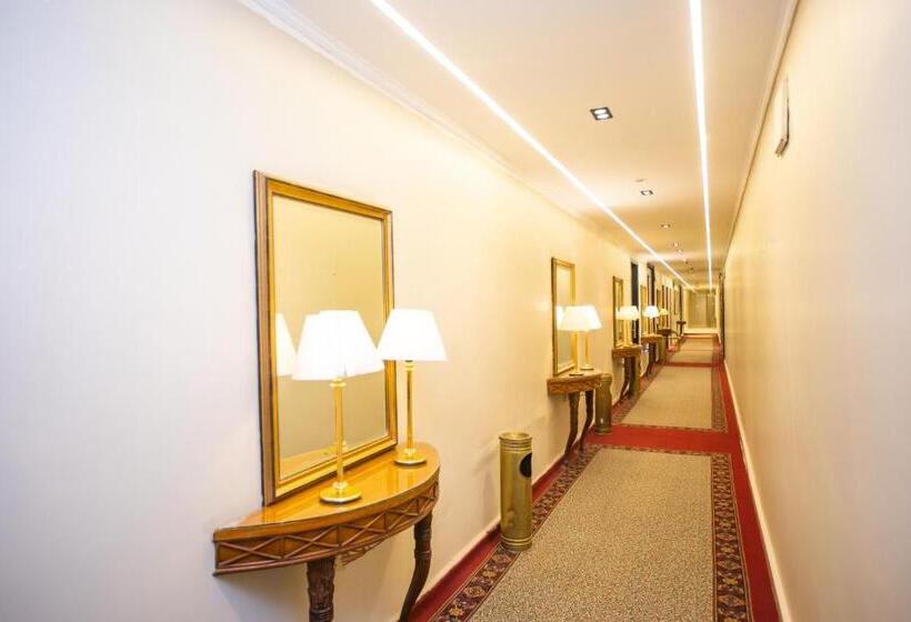 هاستل Comfort Inn Giza