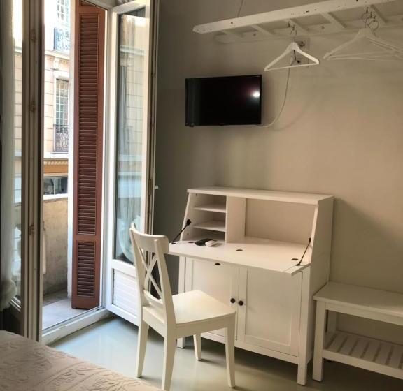 בית מלון כפרי Azur