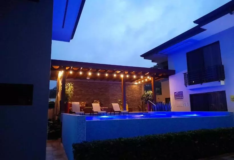 ホテル Ballena Paradise Aparta
