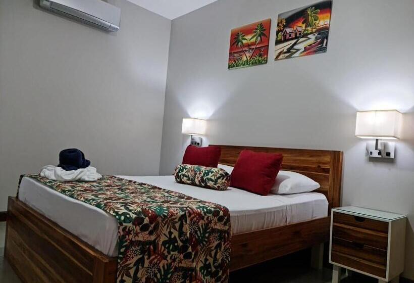 酒店 Ballena Paradise Aparta