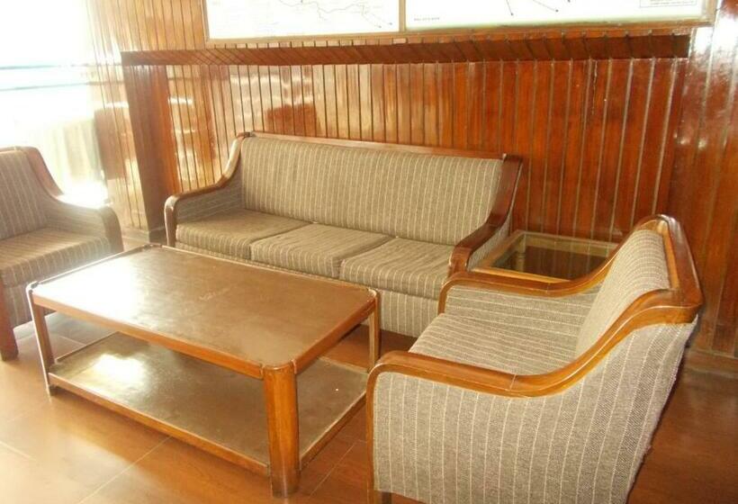 Hotel Mansarovar Palace