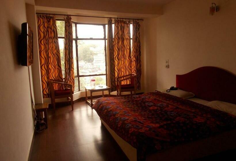 Hotel Mansarovar Palace