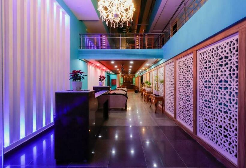 Miranda Beach Resort Baga