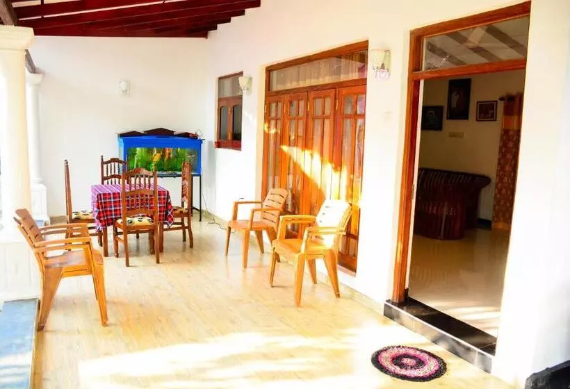 پانسیون Marcelin Family Villa