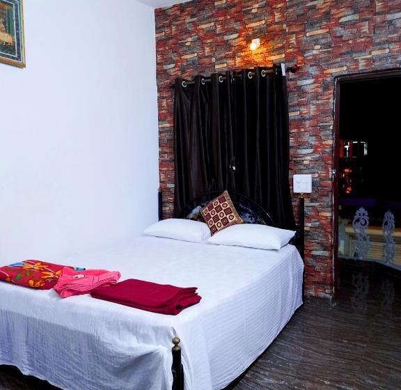 Pensjonat Om Sai Guest House