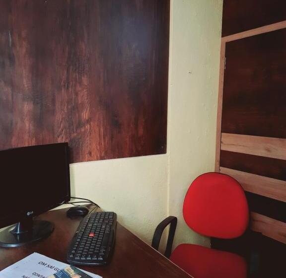 Pensjonat Om Sai Guest House