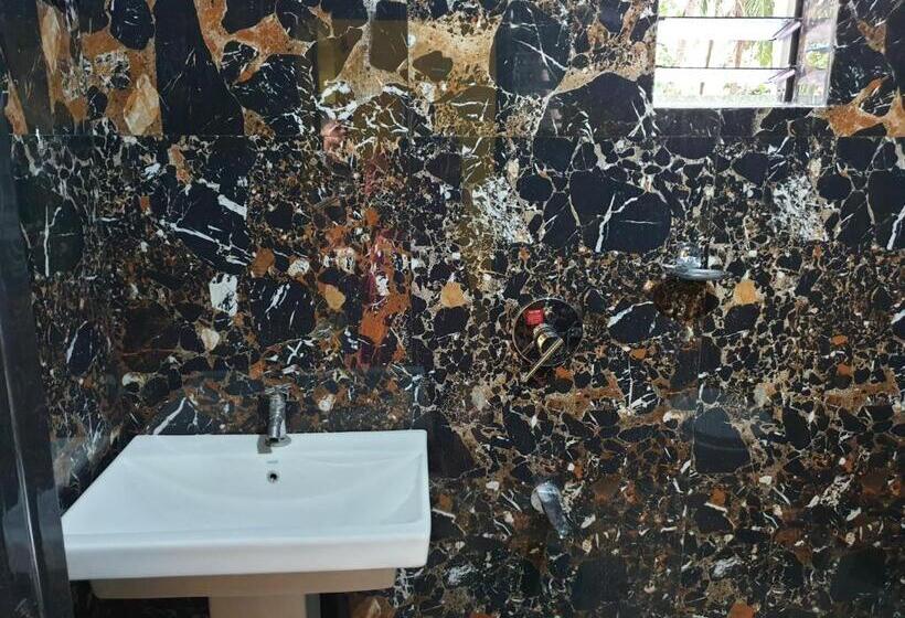 Pensjonat Om Sai Guest House