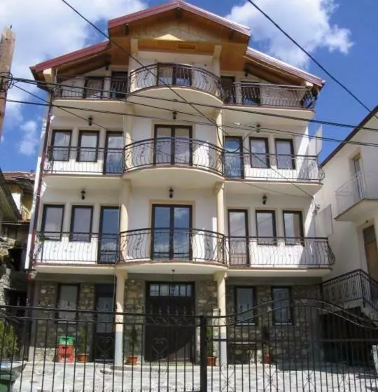 پانسیون Villa La Kola Krusevo