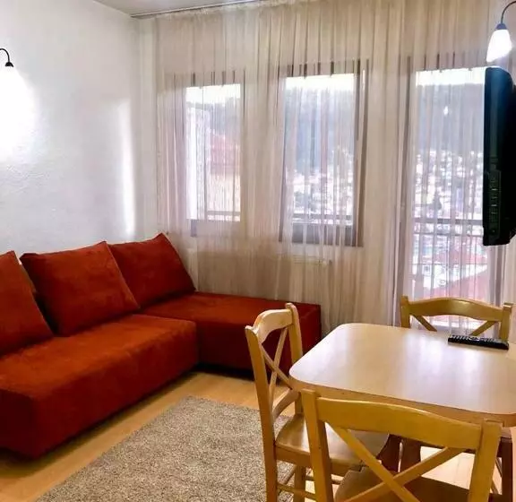 پانسیون Villa La Kola Krusevo