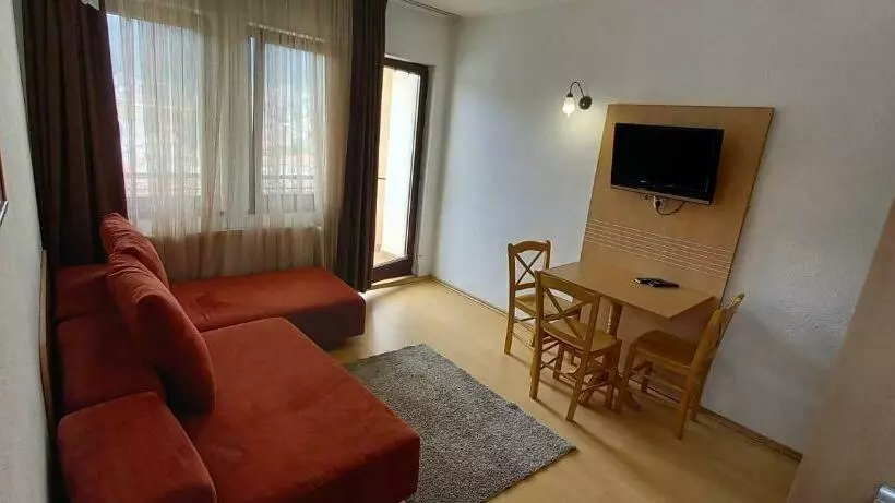 پانسیون Villa La Kola Krusevo