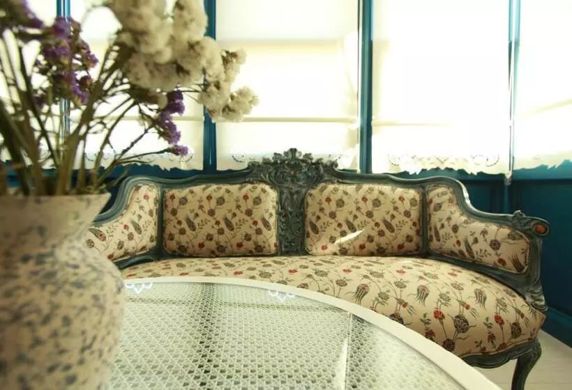 Alaçatı Sultan Konak Butik Otel ℳℛ Luxury Concept