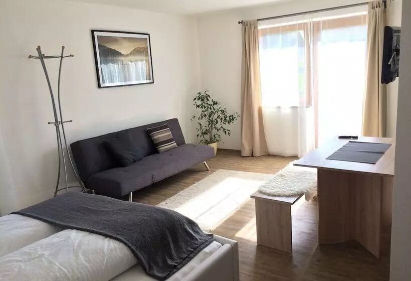 Bed and Breakfast Pension Aschlandhof