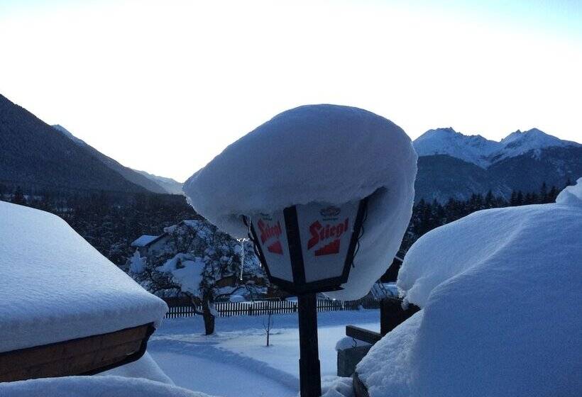 ベッドアンドブレックファースト Pension Aschlandhof