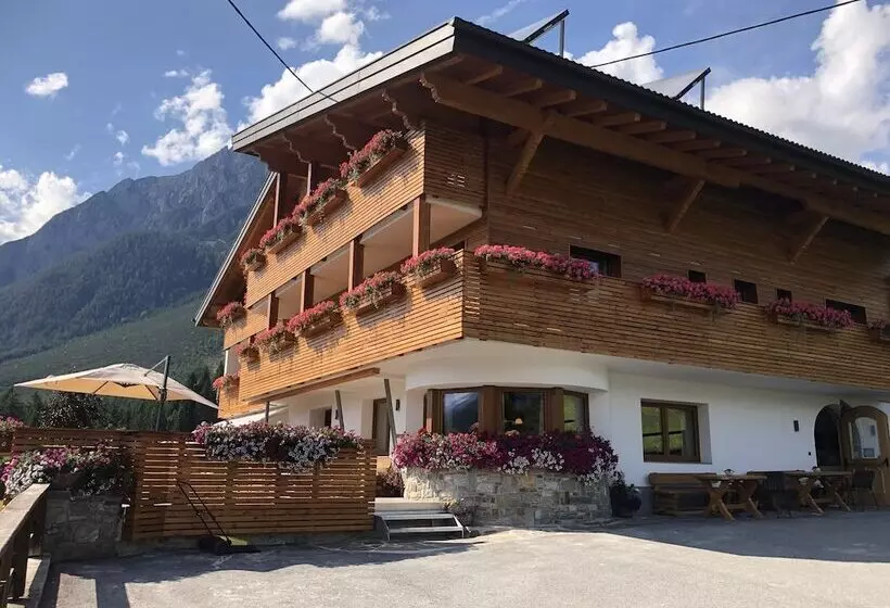 Bed and Breakfast Pension Aschlandhof