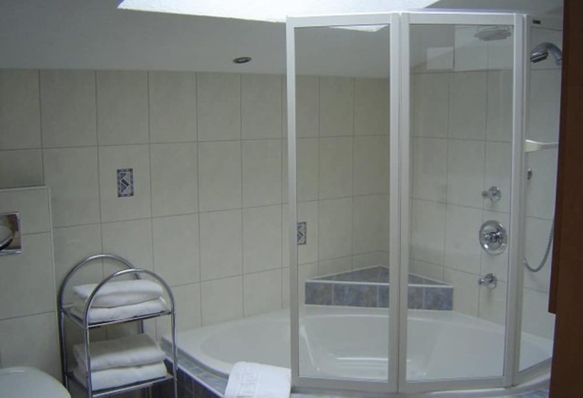 ベッドアンドブレックファースト Pension Aschlandhof