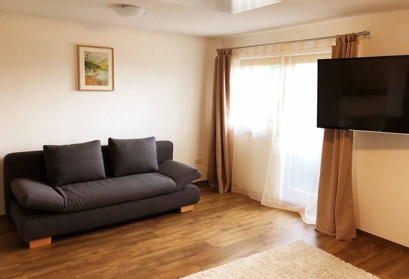 ベッドアンドブレックファースト Pension Aschlandhof