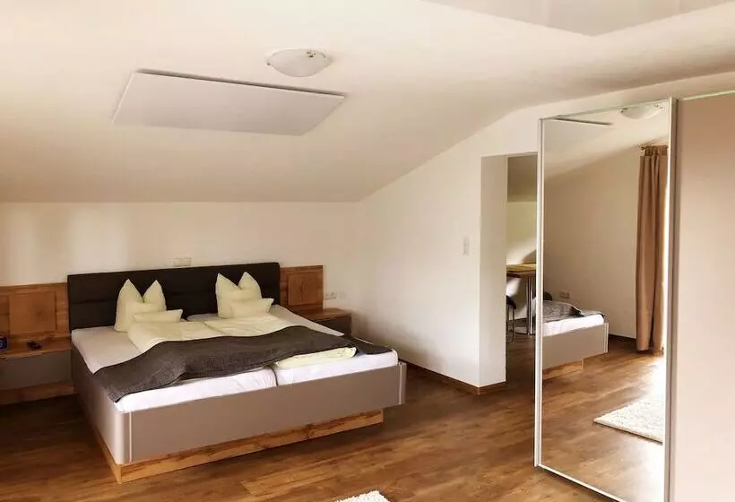 Bed and Breakfast Pension Aschlandhof