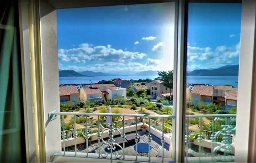 Casa Murina Hôtel Demeure Ecologique