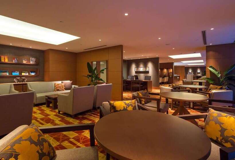 Hilton Okinawa Chatan Resort