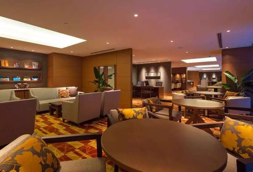 Hilton Okinawa Chatan Resort