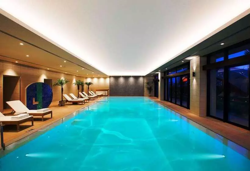 Hilton Okinawa Chatan Resort