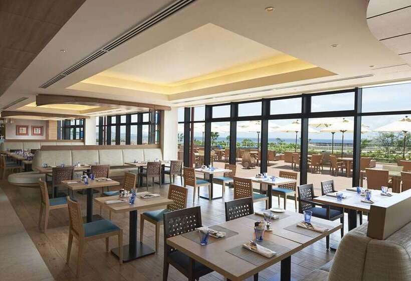 Hilton Okinawa Chatan Resort