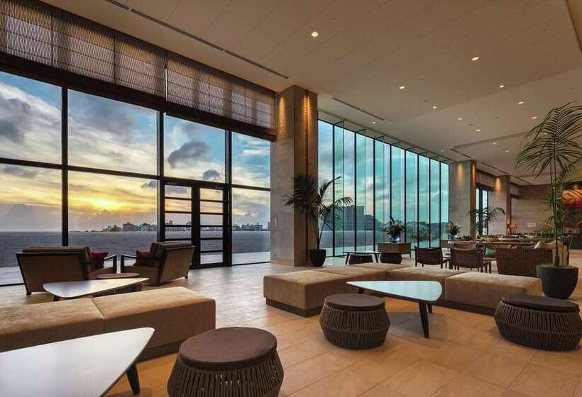 Hilton Okinawa Chatan Resort