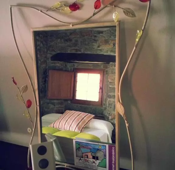 Hostal De Montaña La Aldeya