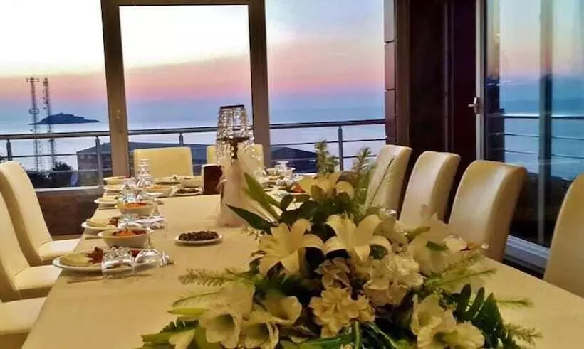 酒店 Amazon Aretias