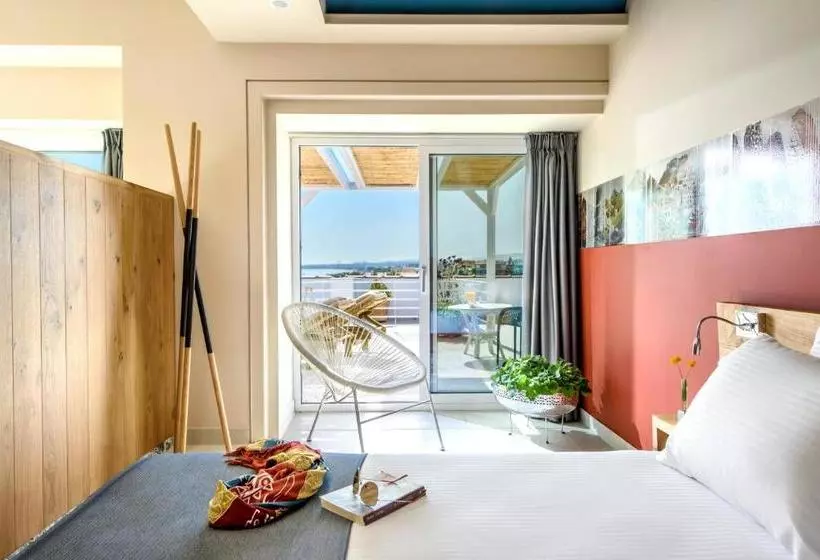 בית מלון כפרי Aptera Beach