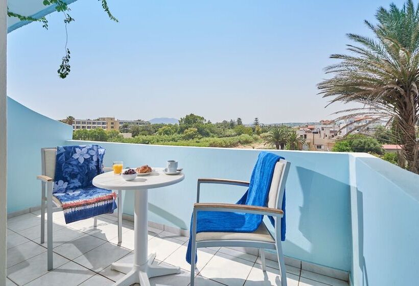 בית מלון כפרי Aptera Beach