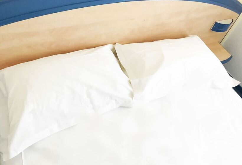 Отель Atena Bordeaux Sud Est Créon Vélo Friendly