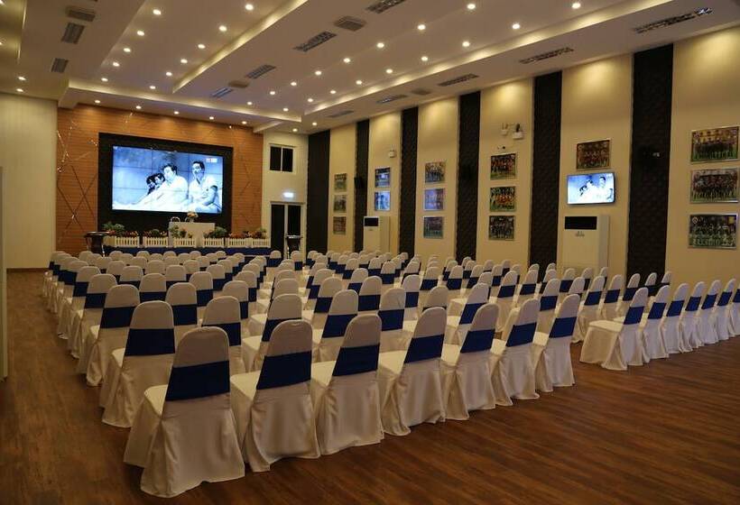 Отель Best Western Royal Buriram