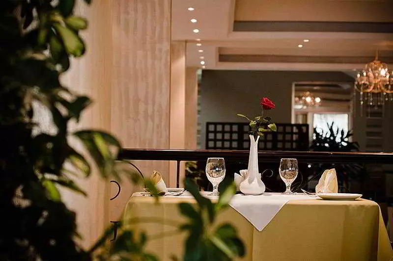 هتل Bole Ambassador