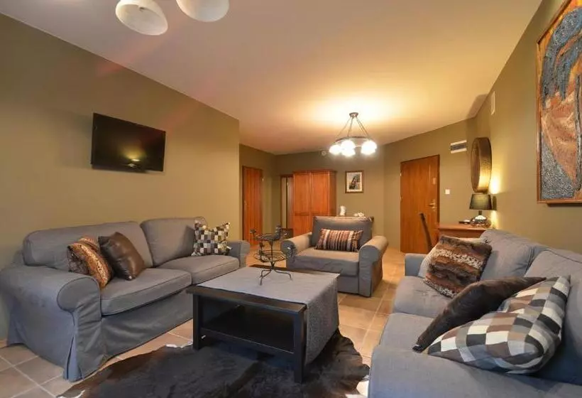 호텔 Dworek Nad Regą