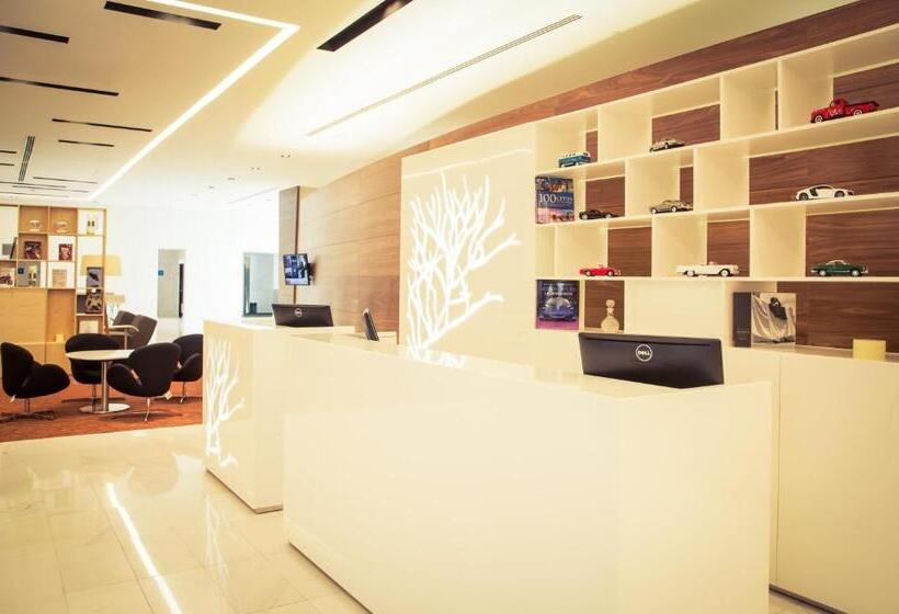 ホテル Fiesta Inn Plaza Central Aeropuerto