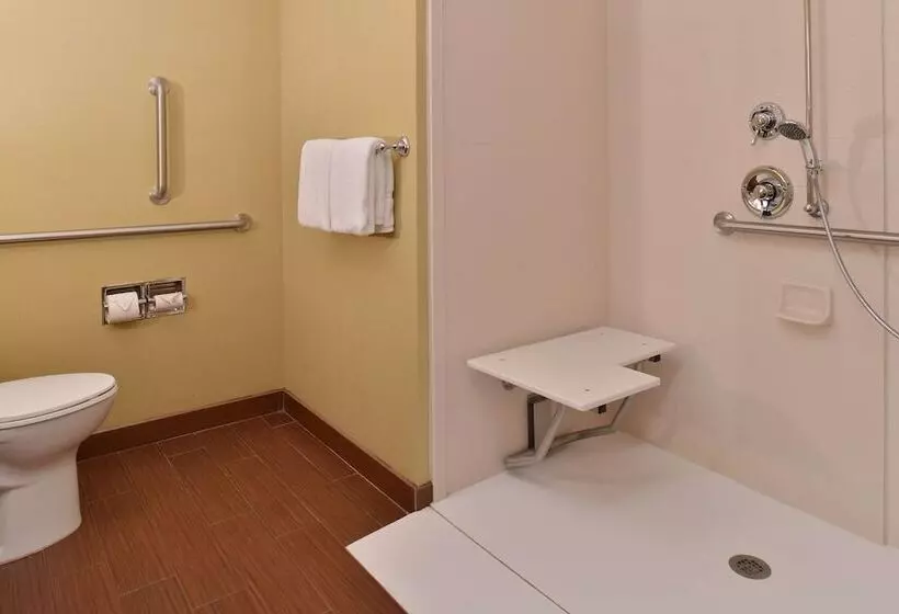 Отель Hilton Garden Inn Cincinnati/west Chester