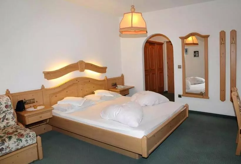 فندق Kirchenwirt