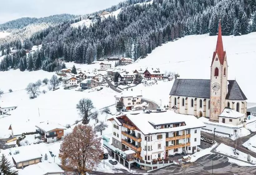 فندق Kirchenwirt