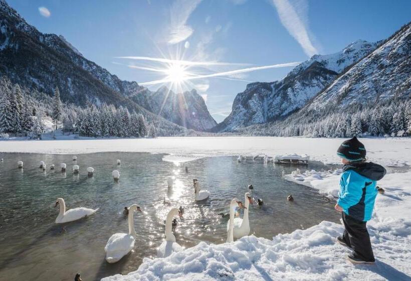 ホテル Kirchenwirt