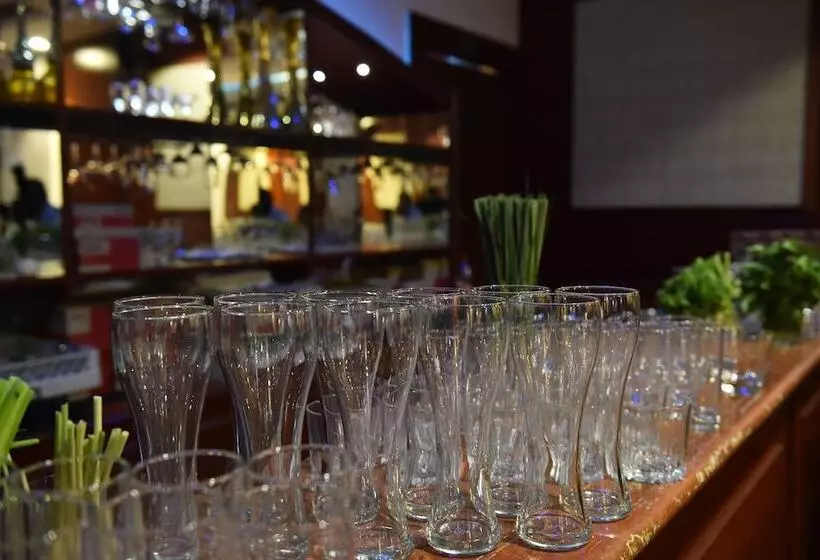 Hotel Ramada By Wyndham Jamshedpur