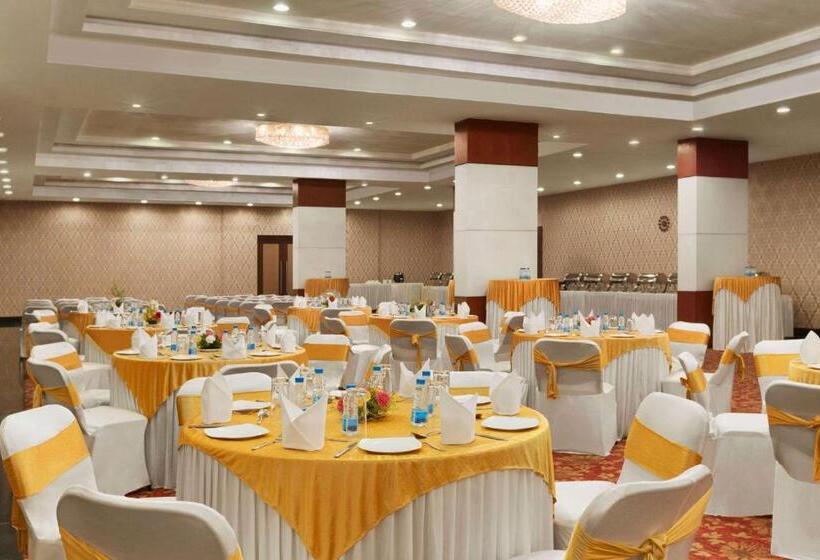ホテル Ramada By Wyndham Jamshedpur