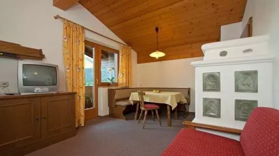 Отель Tirolerhof