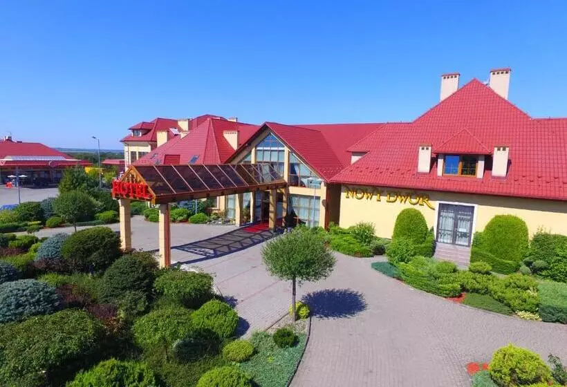 ホテル Wellness & Spa Nowy Dwór