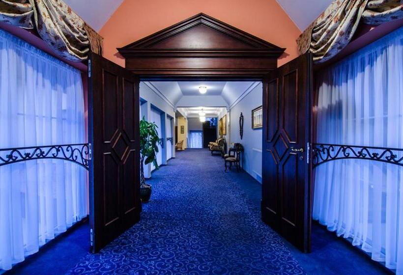 فندق Wellness & Spa Nowy Dwór