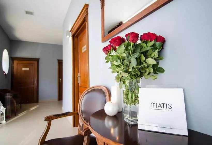 ホテル Wellness & Spa Nowy Dwór